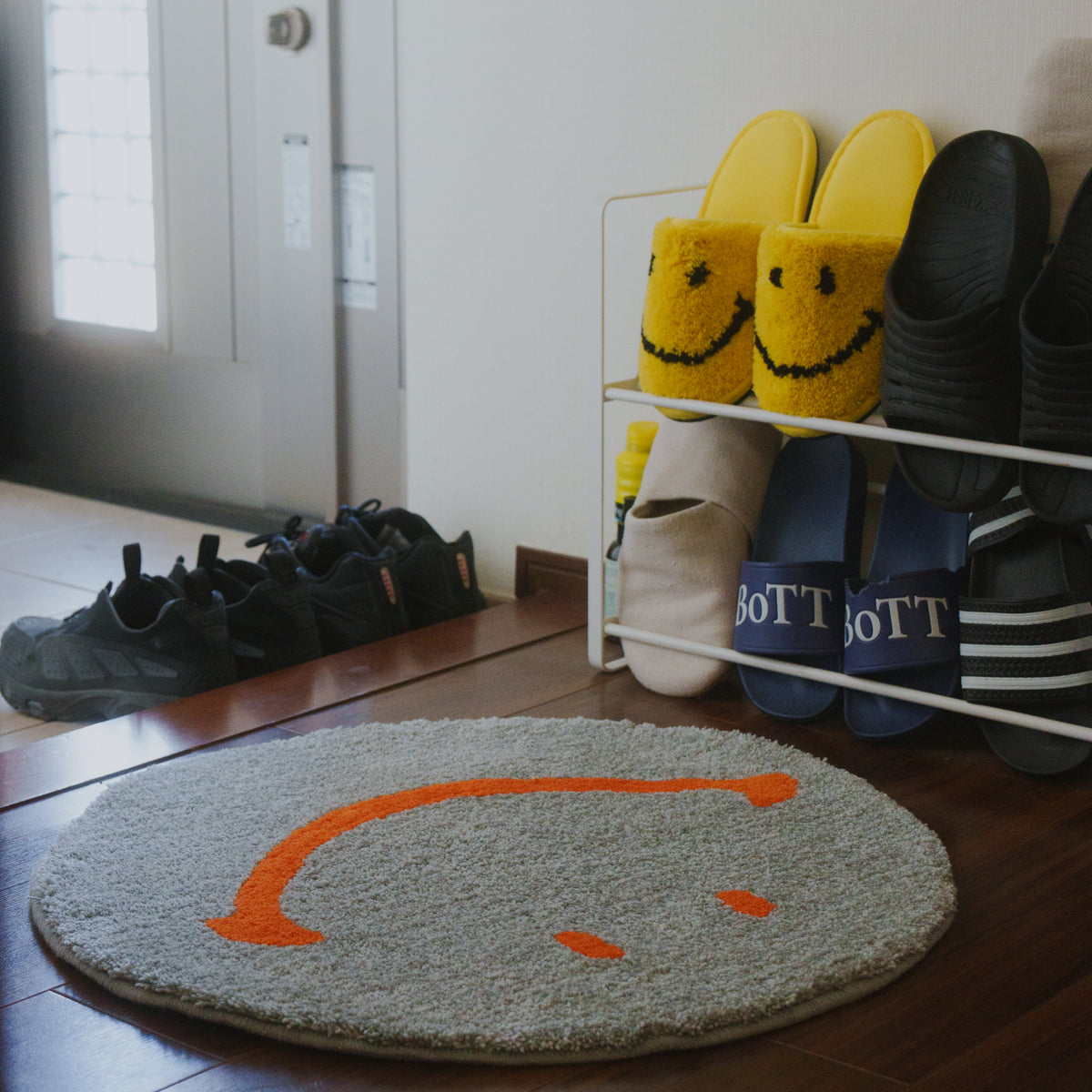 【新品未開封】MIYOSHI RUG MOOON SMILEY FACE RUG RUG – MIYOSHI RUG