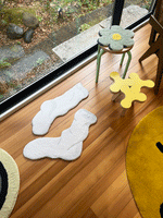 MR-076 "SOCKS RUG"